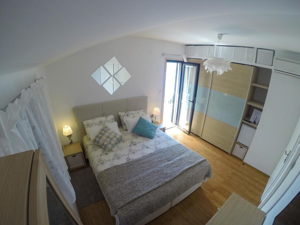 Apartment And Room Sveti Jakov 杜布罗夫尼克 外观 照片